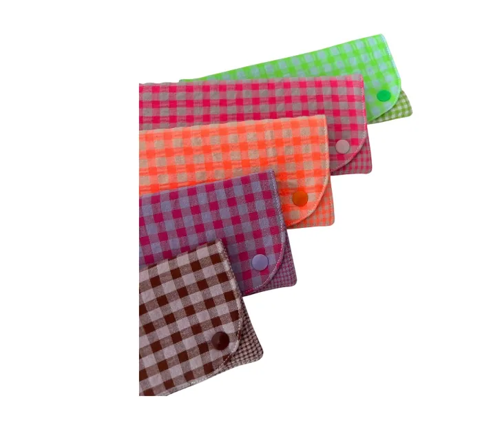 Funda de gafas vichy neón